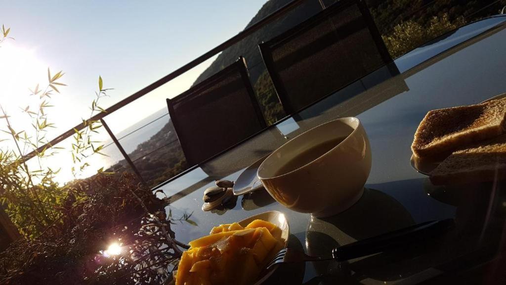 Cap Corse Uribellinu 1, Petit Dejeuner Partine Kültér fotó